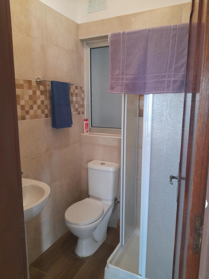 Sunshine Holiday Apartment 4 Next To The Sea 세인트폴스베이 외부 사진